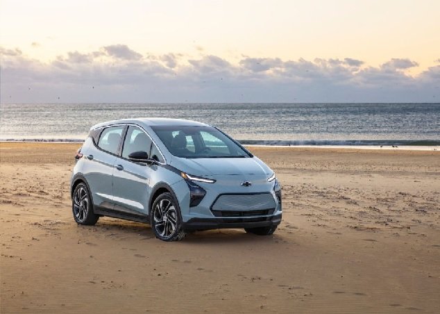 Novo Chevrolet Bolt chegará ao Brasil em setembro; veja o que mudou