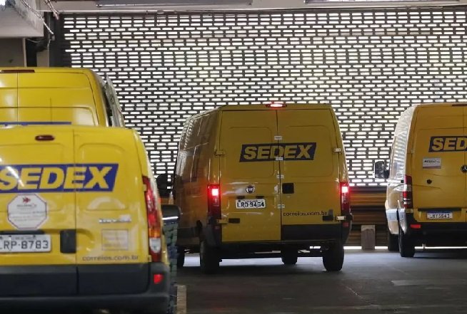 Câmara aprova projeto que permite privatização dos Correios