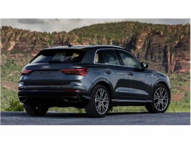 Mulher em Audi atropela rapaz em Cuiabá; perna fica dilacerada