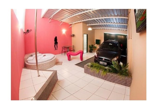 Jovem é enganada por casal de amigos e levada para motel