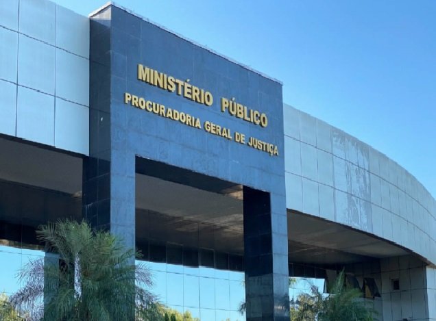 MP pede suspensão de decreto que passa responsabilidade dos anos iniciais do Ensino Fundamental aos municípios