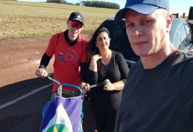 Matogrossense pagador de promessas atravessa Estados e segue com destino ao Chuí/RS