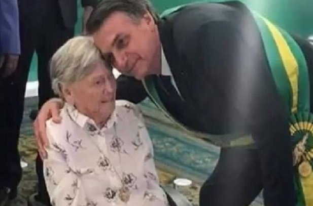 Mãe do presidente Jair Bolsonaro morre aos 94 anos