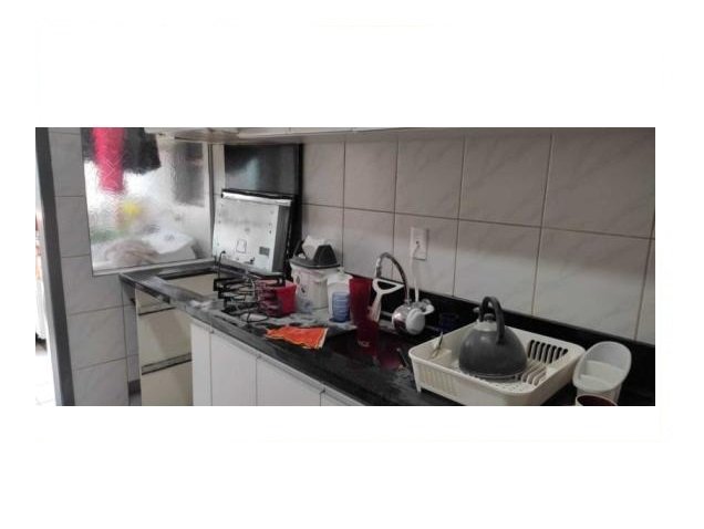 Homem explode cozinha ao tentar achar vazamento de gás com isqueiro