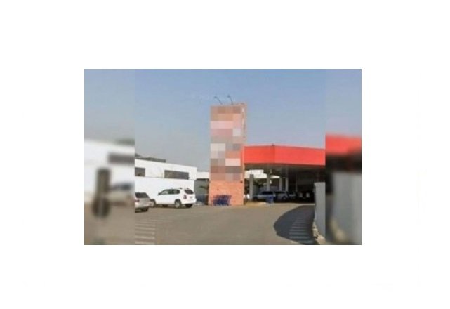 Casal é flagrado fazendo sexo em lixeira de mercado