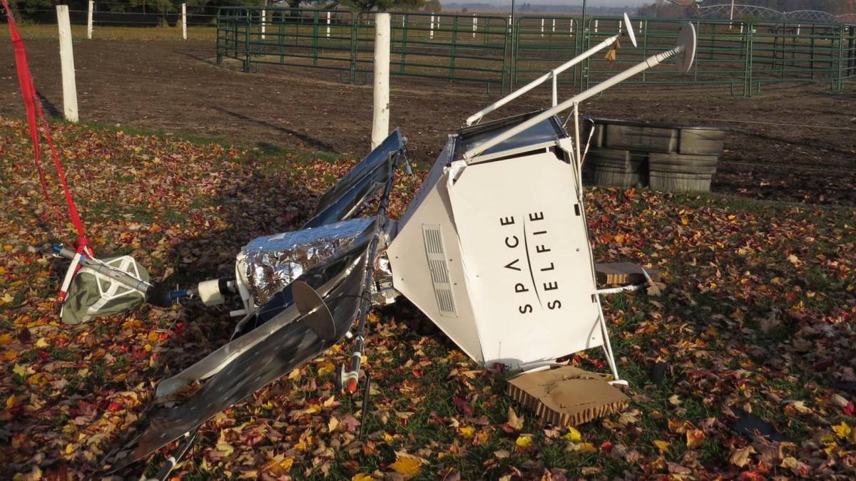 Satélite da Samsung cai em fazenda nos EUA