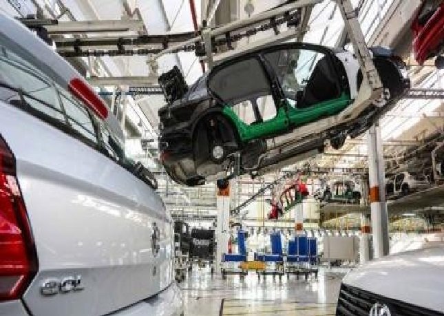 Volkswagen faz recall de mais de 100 mil carros por risco de incêndio