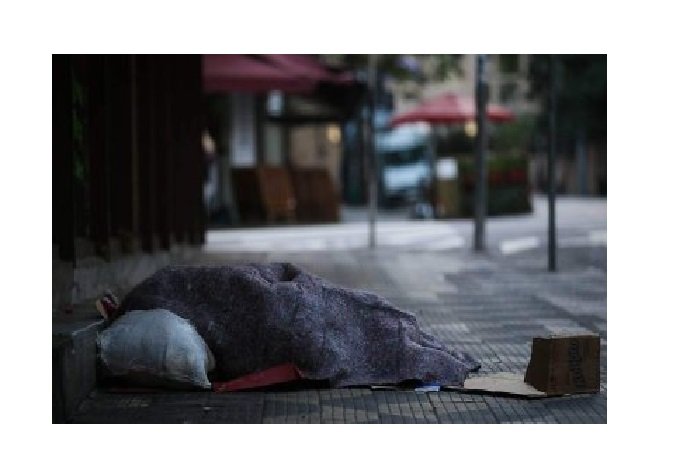 Morador de rua morre enrolado em cobertor em MT