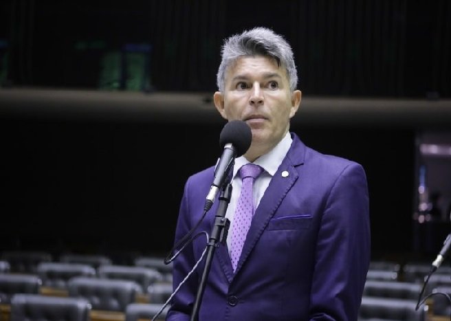 Projeto libera extração mineral em qualquer área do País em momentos de crise