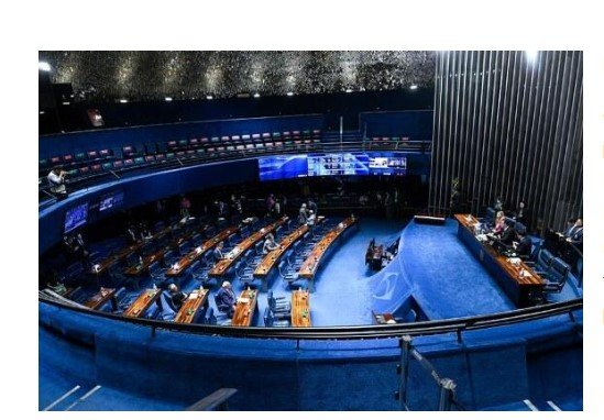 Senado aprova MP que garante Auxílio Brasil permanente com R$ 400 mensais