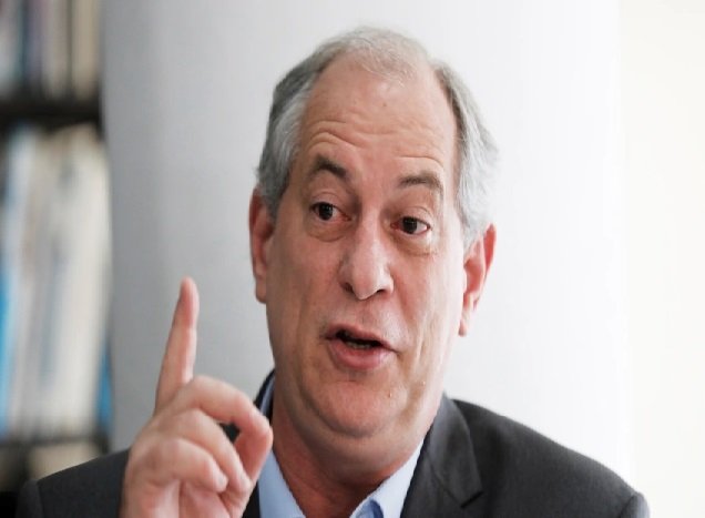 Ciro Gomes diz que país amanhecerá em guerra se Lula for eleito