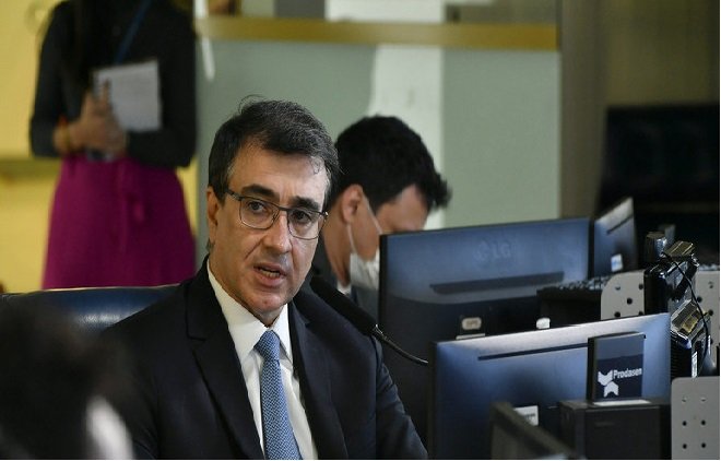 Brasil espera comprar ‘o máximo que puder’ de diesel da Rússia, diz chanceler