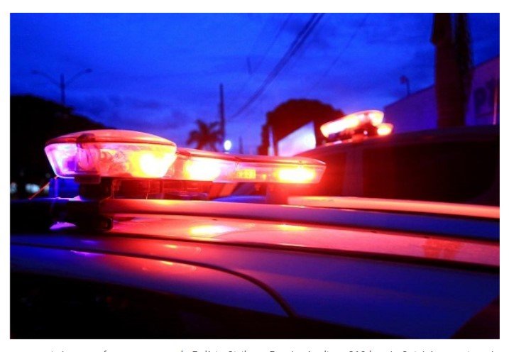 Homem procura polícia e denuncia tortura e cárcere privado; 2 são presos