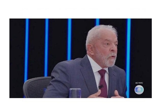 Lula chama Agro de fascista e elogia MST; Grupo fez favor em invadir terras