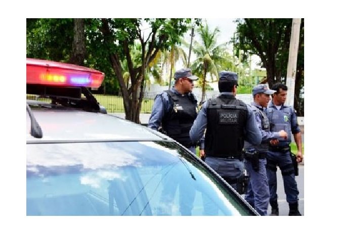 Caminhoneiro abandona filho em posto e vai pra outra cidade