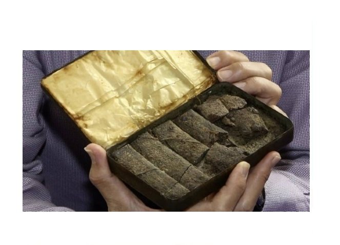 Lata com chocolates de 122 anos é leiloada por mais de R$ 3 mil