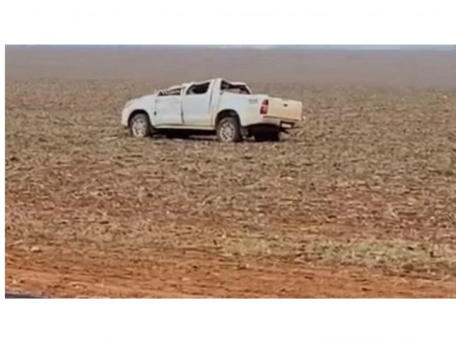Capotamento de caminhonete deixa um morto em MT