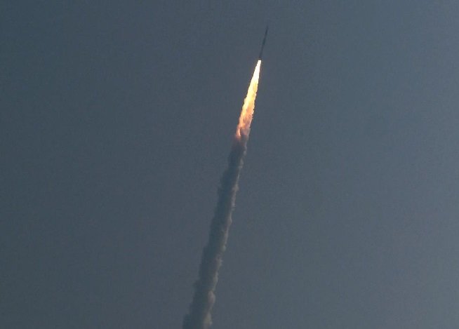 Rússia lança satélite militar misterioso para o espaço