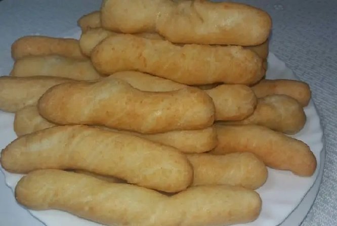 AGORA o Biscoito de polvilho frito 5 minutos na panela de pressão DIVINO