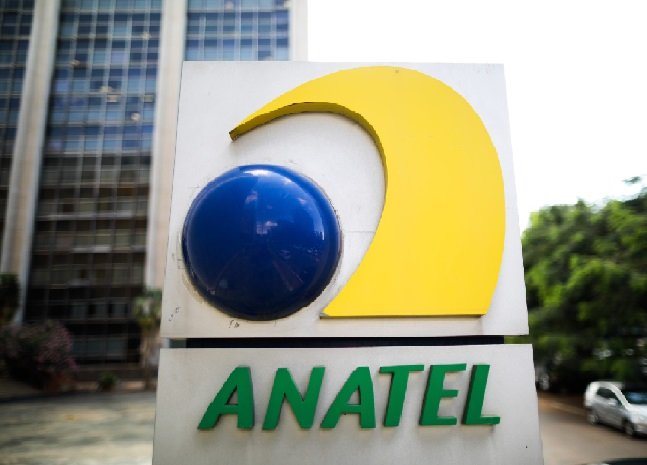 Gatonet chega ao fim? Anúncio da Anatel sobre IPTV preocupa brasileiros