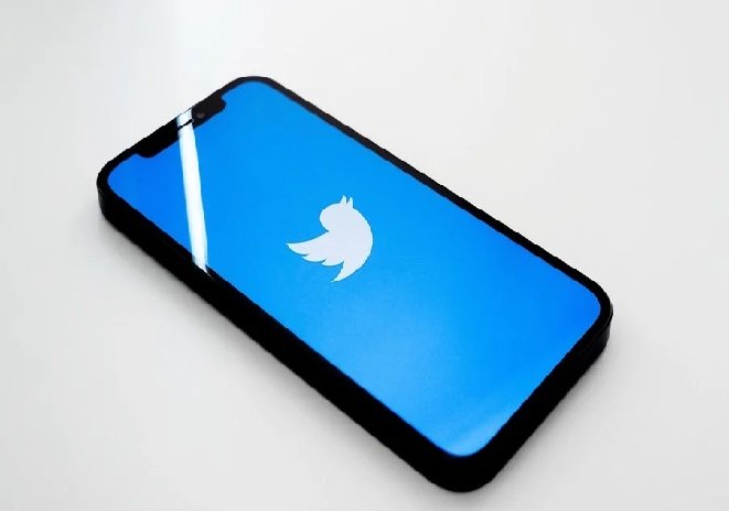 Twitter vai cobrar US$ 8 por mês para verificar contas, diz Musk