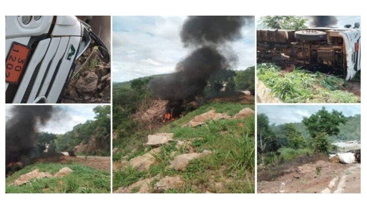 Carreta tomba, pega fogo e interdita a BR-364 na Serra de São Vicente