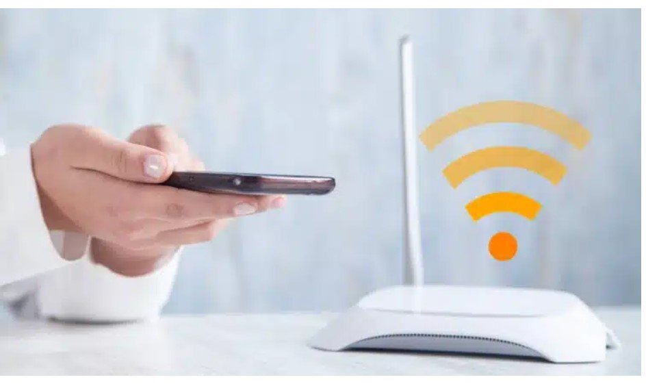 AUMENTE o sinal WI-FI para todos os lugares da casa com este truque muito simples