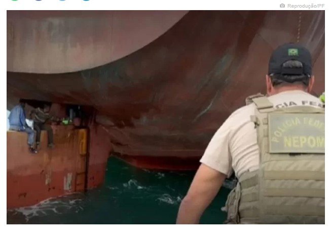 Vídeo: Polícia Federal resgata nigerianos encontrados em leme de navio