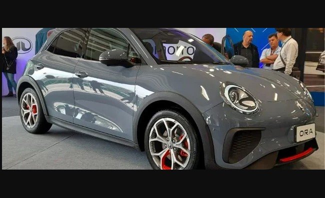 Carro elétrico GWM Ora 03 promete chegar como o mais barato do Brasil
