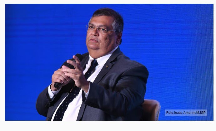 Novo pede esclarecimentos a Dino sobre câmeras de segurança