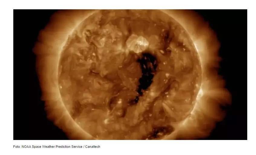 Buraco com 800 mil km de extensão surge na atmosfera do Sol