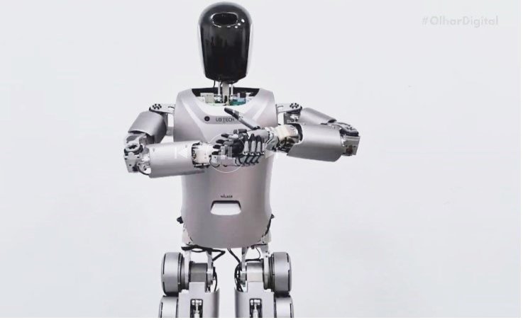 Robô humanoide aprende a falar e ‘pensar’ com IA da Baidu
