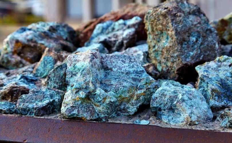 Cobalto: 'Ouro Azul' é um mineral abundante no Brasil e indispensável na exportação
