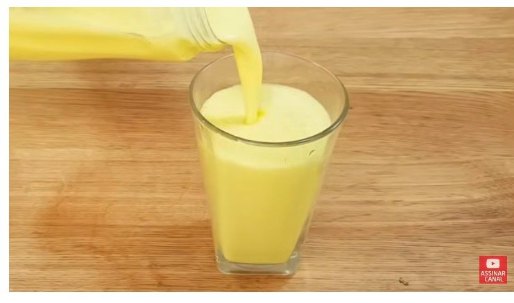 Receita de colágeno caseiro promete diminuir o inchaço e as inflamações e a fortalecer o cabelo