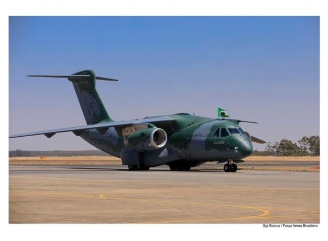 Com Embraer KC-390 na briga, Força Aérea Sueca aguarda decisão sobre novo avião de transporte tático