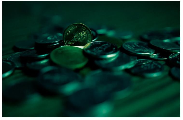 7 criptomoedas vão explodir em 2021, indica analista
