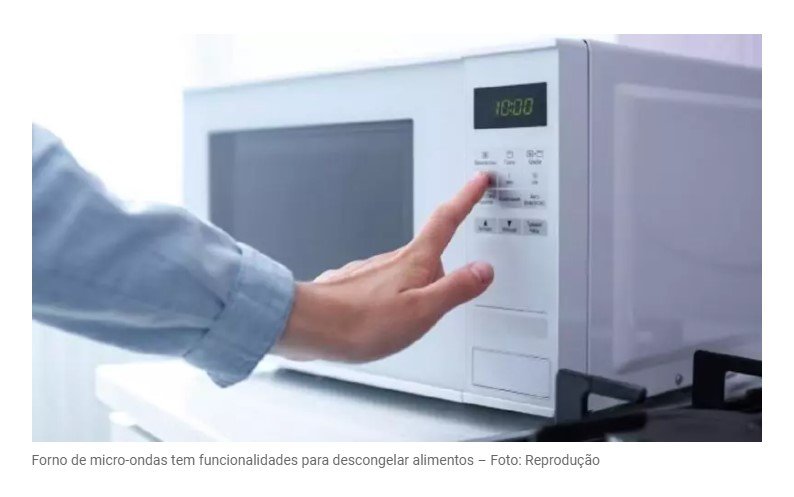 O botão do micro-ondas que serve para não ressecar os alimentos e quase ninguém conhece