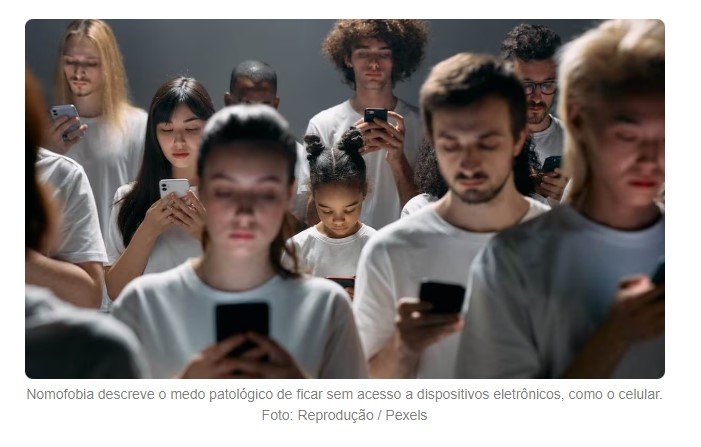 Nomofobia é a nova palavra reconhecida no Português; veja significado