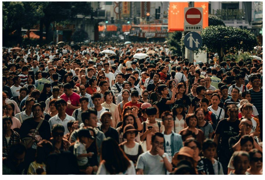 Achávamos que éramos 8 bilhões de pessoas no mundo inteiro; até que alguns pesquisadores resolveram fazer as contas