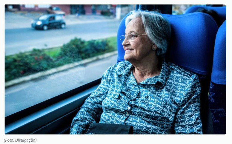 Após aprovação no Senado, idosos podem embarcar de graça em ônibus semi-leito, executivo e leito: veja quem tem direito e como pedir o benefício