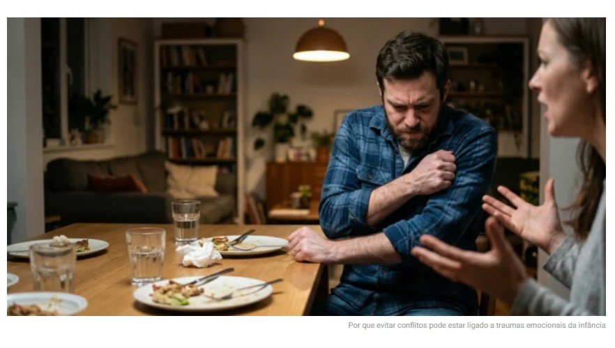 A psicologia sugere que adultos que evitam conflitos não são mais maduros, mas aprenderam na infância que expressar emoções gerava punição