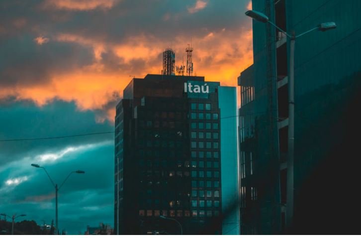 Itaú libera investimento em criptomoedas no seu aplicativo