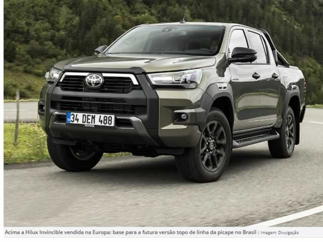 Toyota Hilux prepara resposta para a Chevrolet S10 Z71