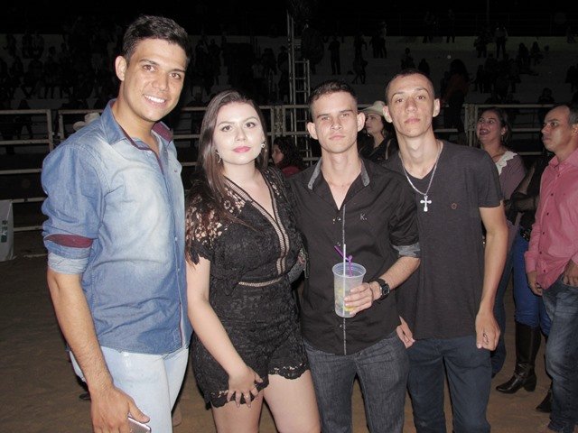 Show Thaeme & Thiago