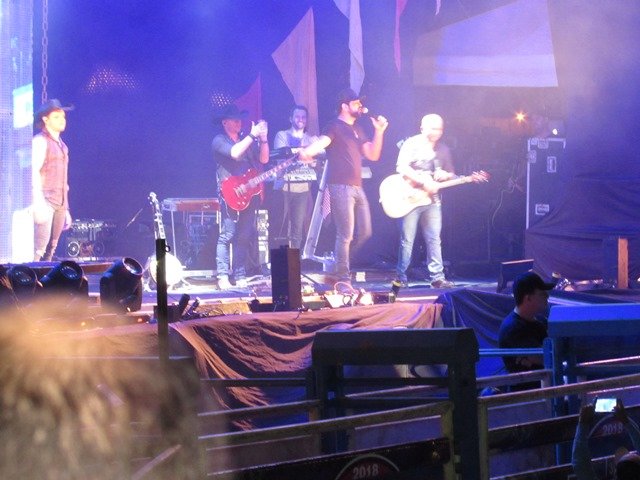 Show da Dupla Fernando & Sorocaba parte 02