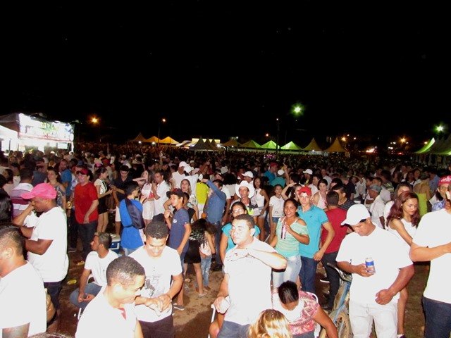 1º Reveillon Lago Pioneiros Colider parte 01