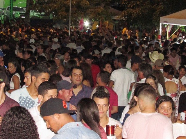 1º Reveillon Lago Pioneiros Colider parte 01
