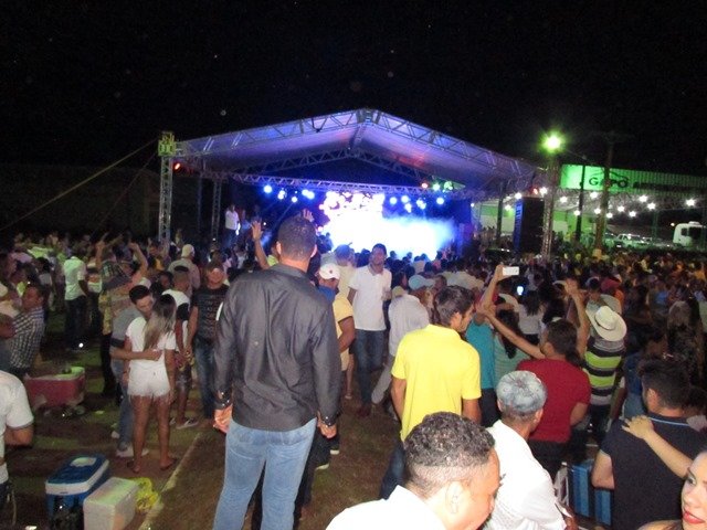 1º Reveillon Lago Pioneiros Colider parte 01