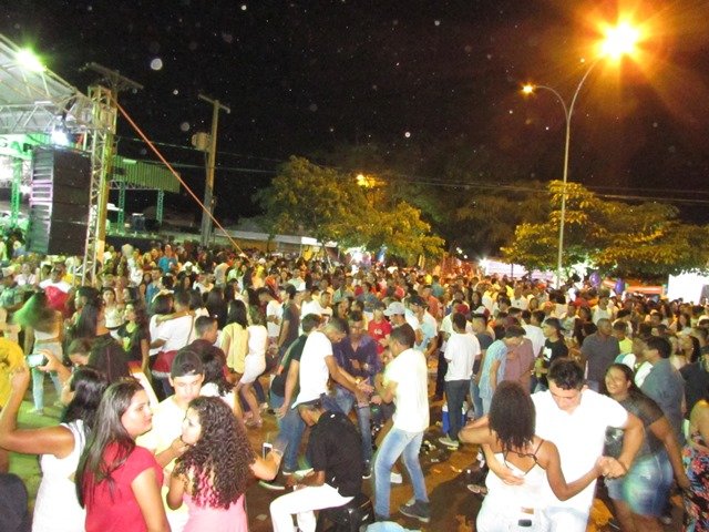 1º Reveillon Lago Pioneiros Colider parte 01