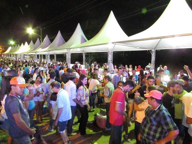 1º Reveillon Lago Pioneiros Colider parte 01